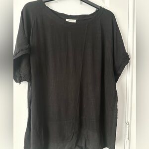 Umgee Black Short Sleeve Top